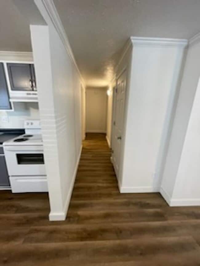 Building Photo - Nice Totally Remodeled 3 Bedroom /1 Bath Home in Downtown Goshen