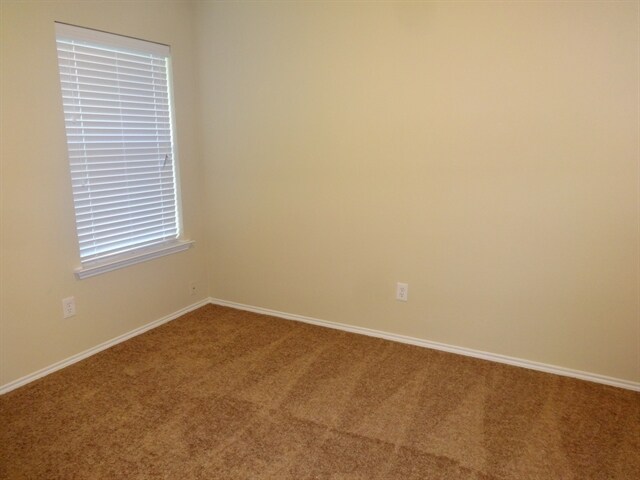 Building Photo - 6448 Royal Cedar Dr