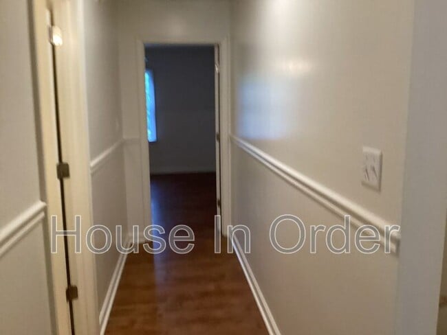 Building Photo - 5 Rathfarnham Rd