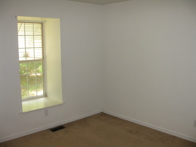 Bedroom - 3420 Allday Rd