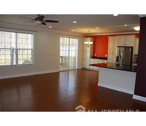 Building Photo - 204 Downey Ln