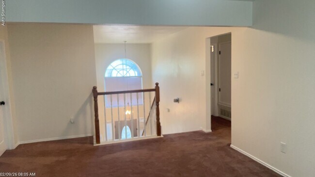 Building Photo - 1008 Meadowlark Dr