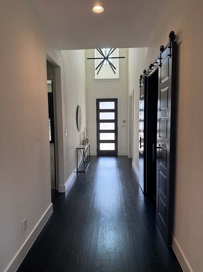 Building Photo - 3770 Brazoria Dr