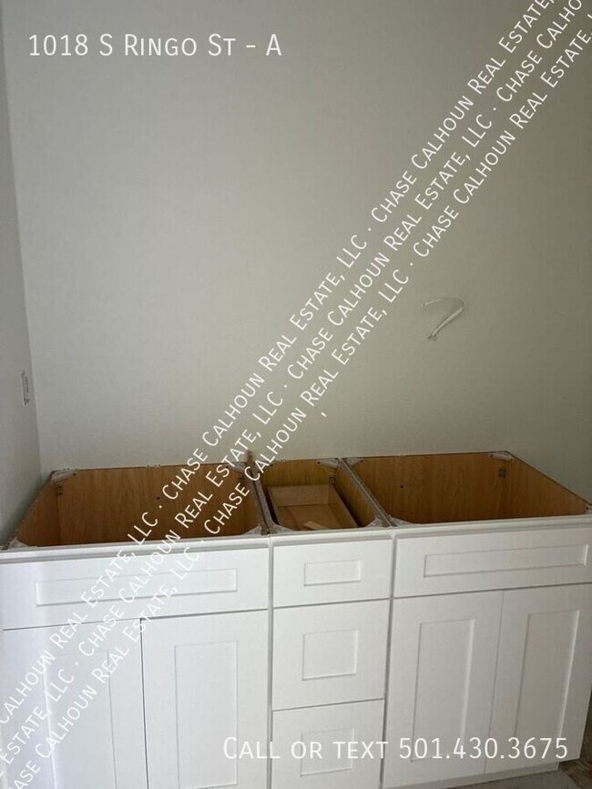 Building Photo - 1018 S Ringo St