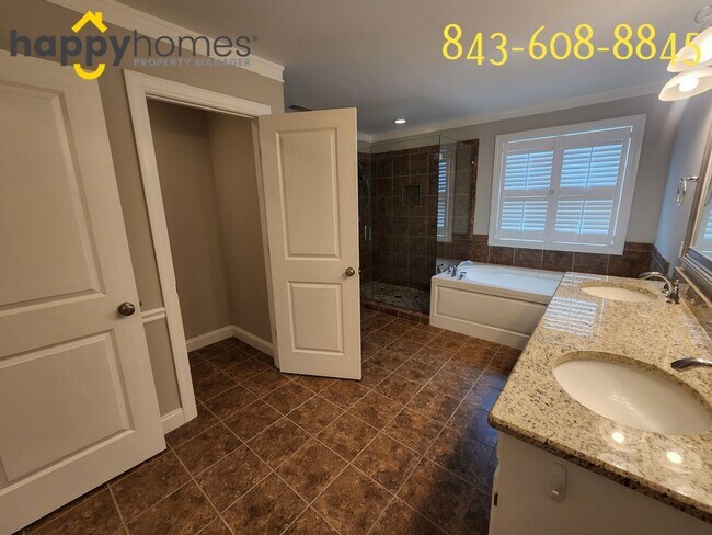 Building Photo - 4 Bed 2.5 Bath Home Located in Cedar Grove subdivision in North Charleston!