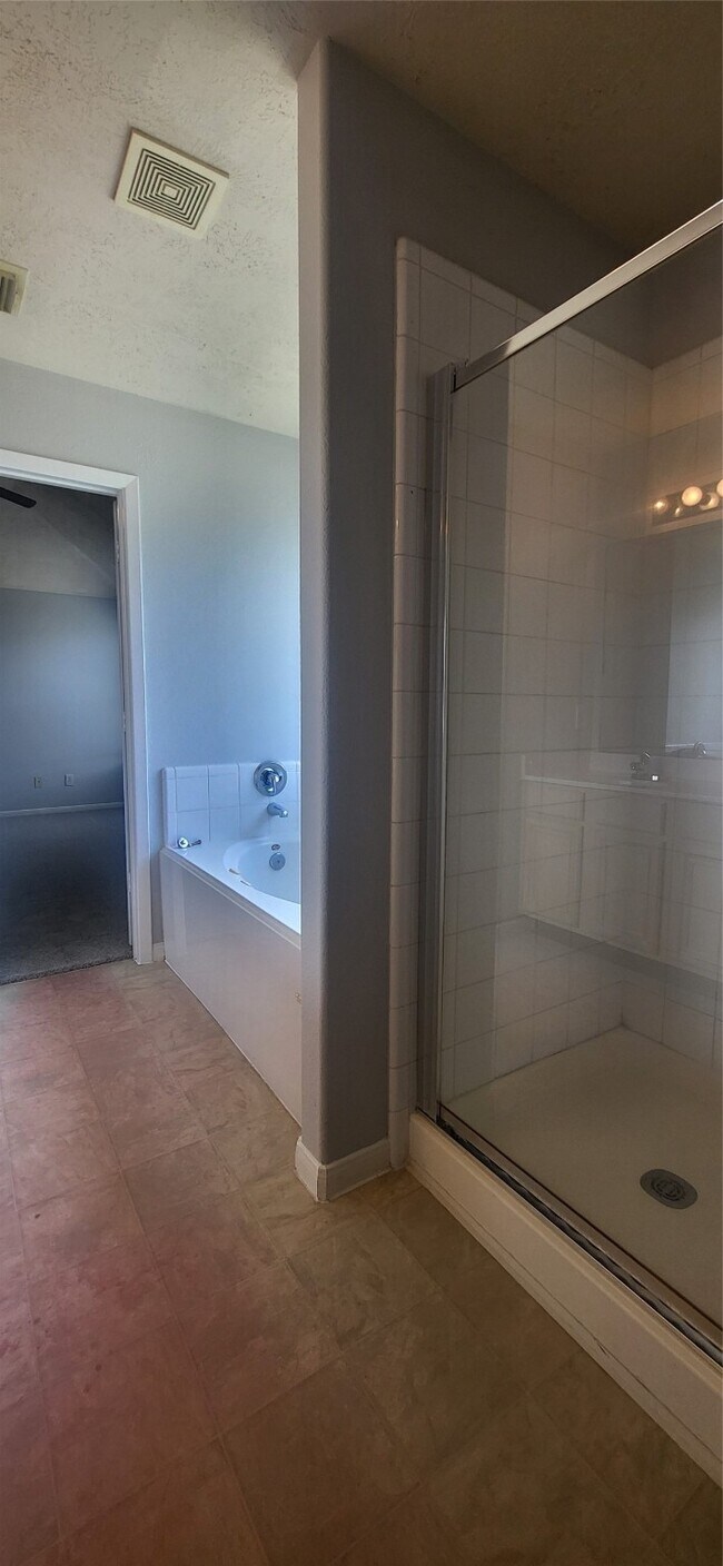 Building Photo - 21539 Trilby Way