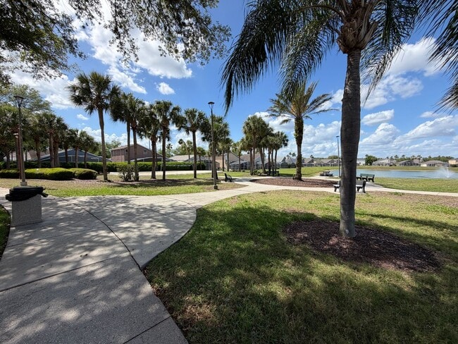 Building Photo - Private pool Single Family House 3 Beds 2 Baths, Resort Style Community. Easy access to Champions...