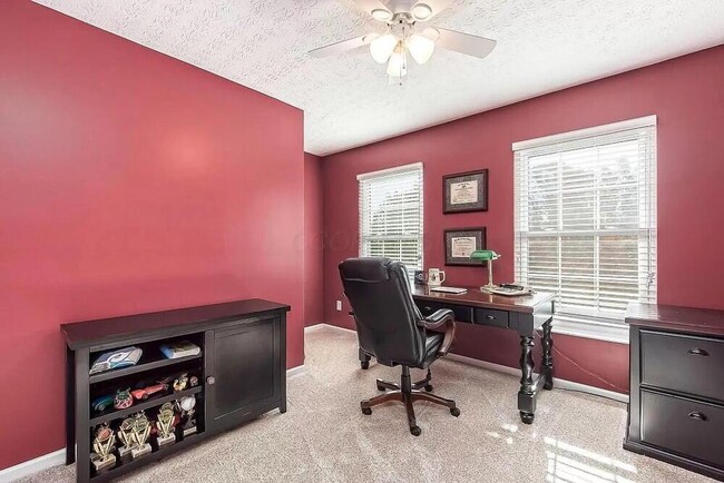 Building Photo - 5772 Clearfield Ln