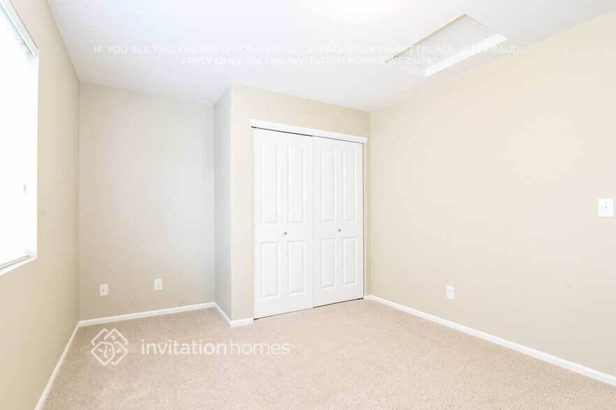 Building Photo - 19931 98th Ave E