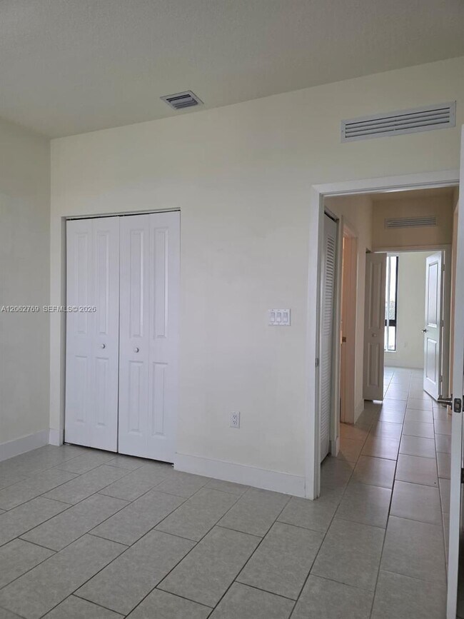 Building Photo - 8167 NW 41st St