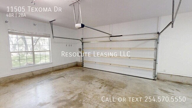 Building Photo - 11505 Texoma Dr