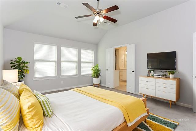 Building Photo - 120 Knight of Realm Blvd