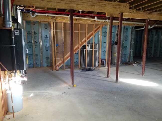 Building Photo - 12 Cindy Ct