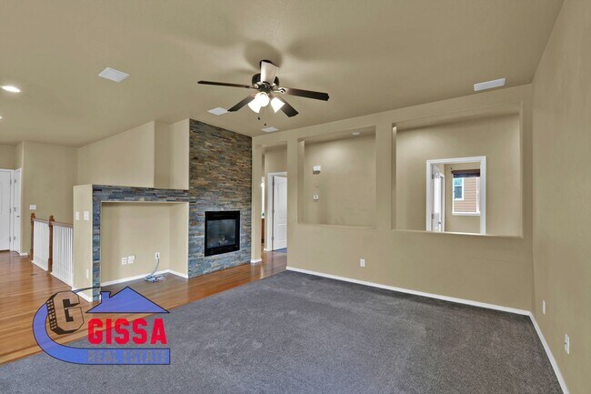 Building Photo - Beautiful ranch style home available to mo...