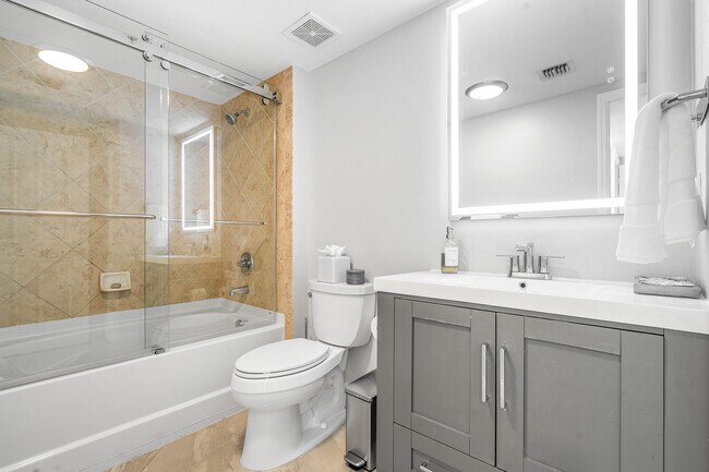 Building Photo - 600 S Dixie Hwy