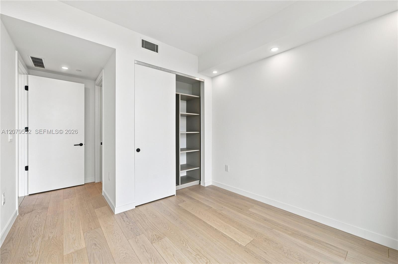 Building Photo - 2200 Brickell Ave