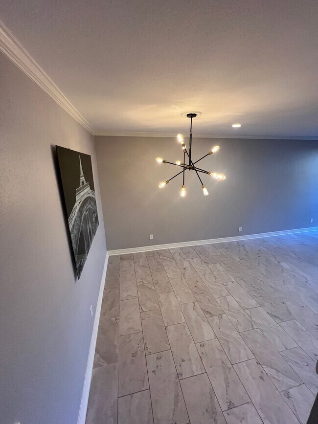 Building Photo - 1201 McDuffie St