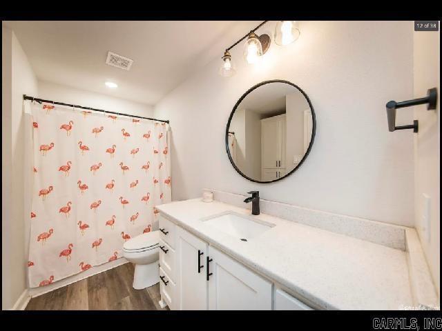 Building Photo - 13 Woodhaven Dr