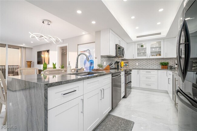 Building Photo - 17 Bluebill Ave