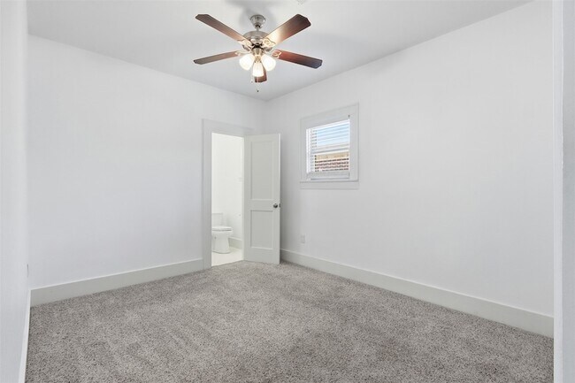 Building Photo - 4701 Avenue N 1/2 Rear