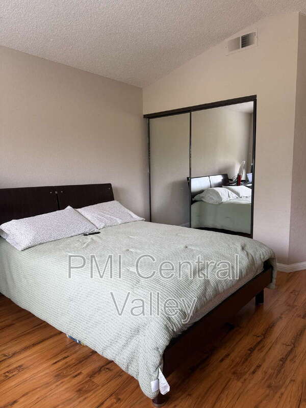 Building Photo - 4427 Ashwood Common