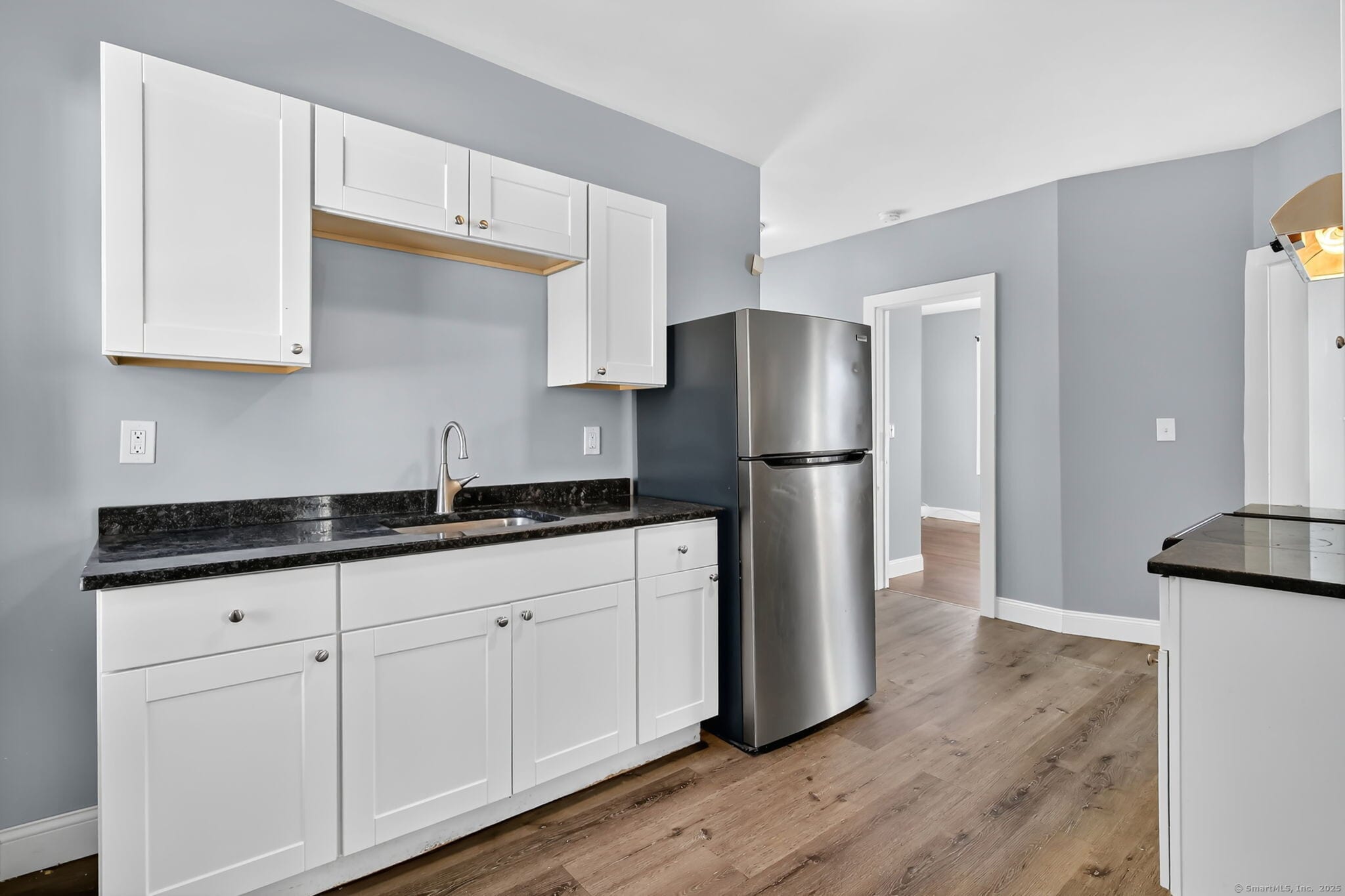 Building Photo - 14 Belden St