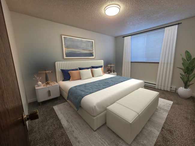 Building Photo - $1,900 – 2 Bed / 2 Bath Home with Fenced Yard, Fireplace, and Garage