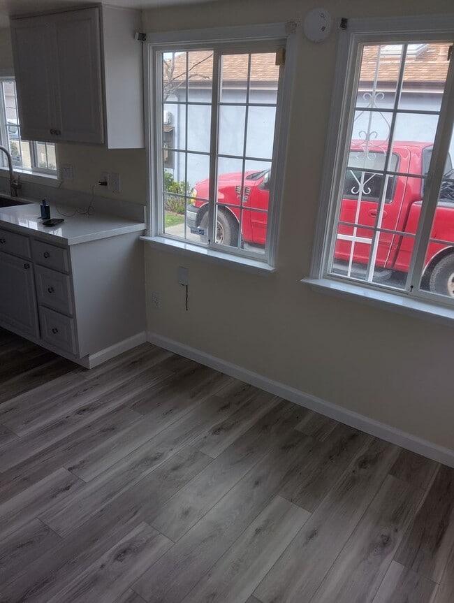 Building Photo - Remodeled 4 bedroom Single Story Home in San Pablo, CA.