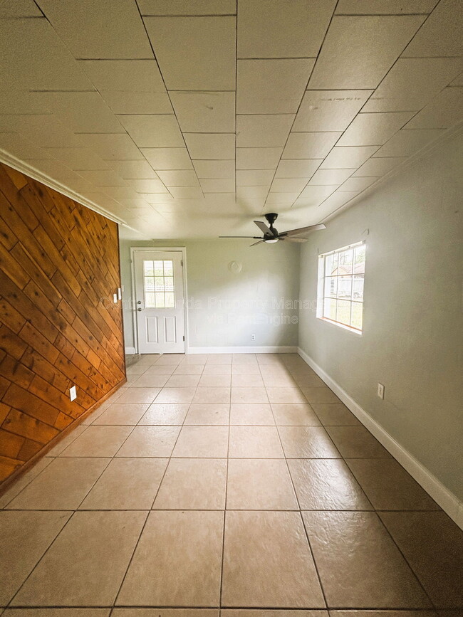 Building Photo - 834 Oberry Hoover Rd