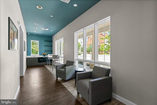 Building Photo - 7018 Foxton Way