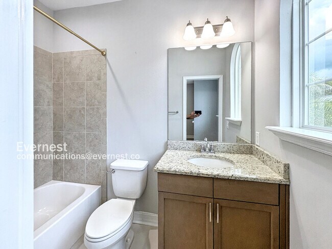 Building Photo - 28892 Perilli Pl