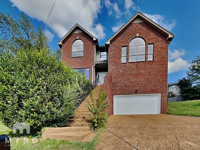 Building Photo - 1121 Holt Hills Pl