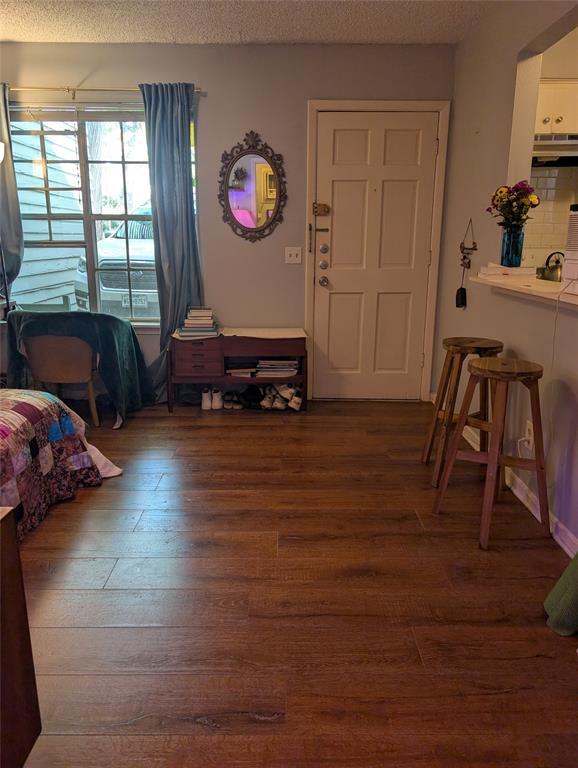 Building Photo - 3119 Tom Green St