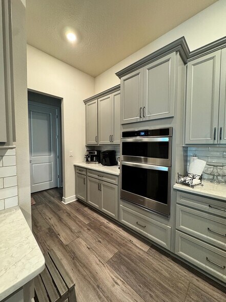 Building Photo - 6349 Mossy Oak Rd