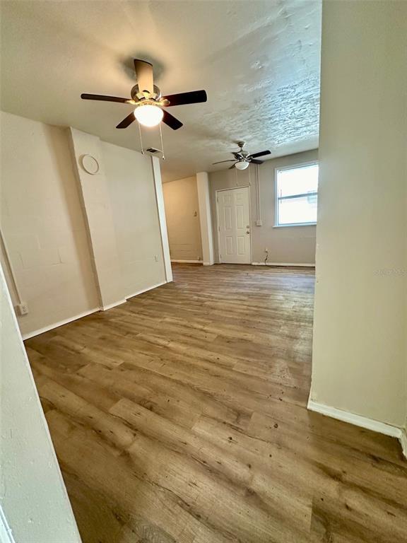 Building Photo - 643 NE Waldo Rd