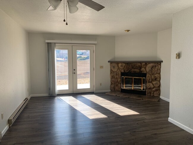 Building Photo - 1240 Stetson Rd