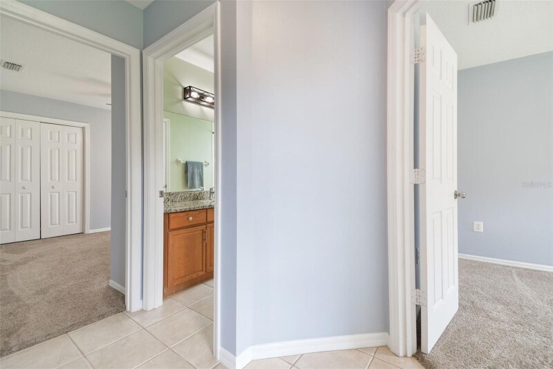 Building Photo - 30946 Burleigh Dr