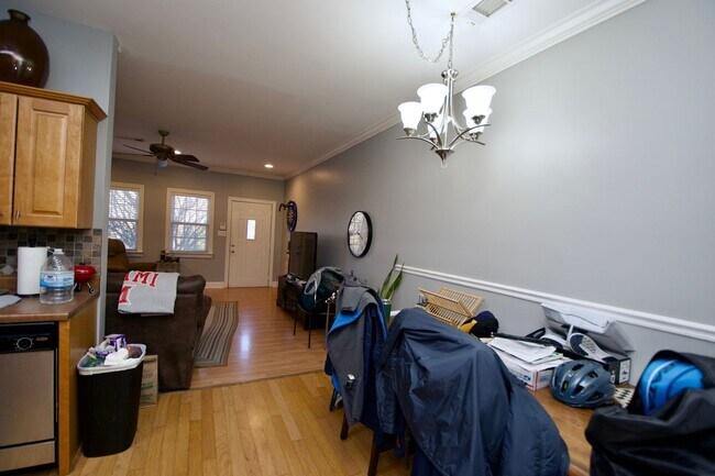 Building Photo - Spacious 3-Bedroom Condo Near Auburn University!