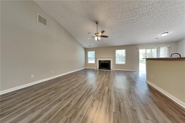 Building Photo - 991 Rolling Meadows Dr