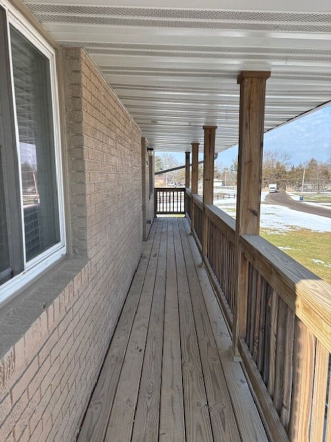 Building Photo - NEWER RANCH STYLE 2 BEDROOM DUPLEX HOMES FOR LEASE! HEAT and WATER INCLUDED!