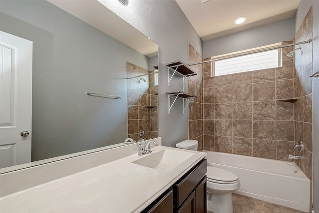 Building Photo - 11618 Lantana Reach Dr