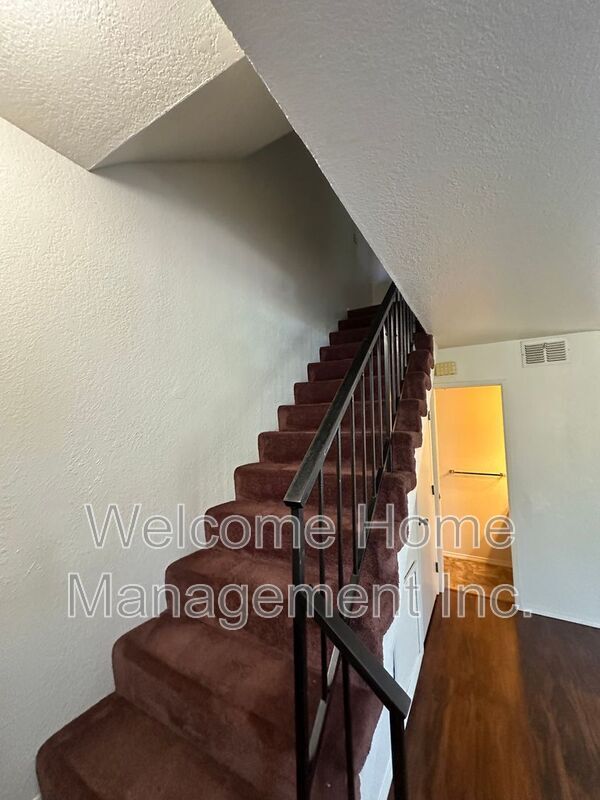 Building Photo - 15607 Via Granada