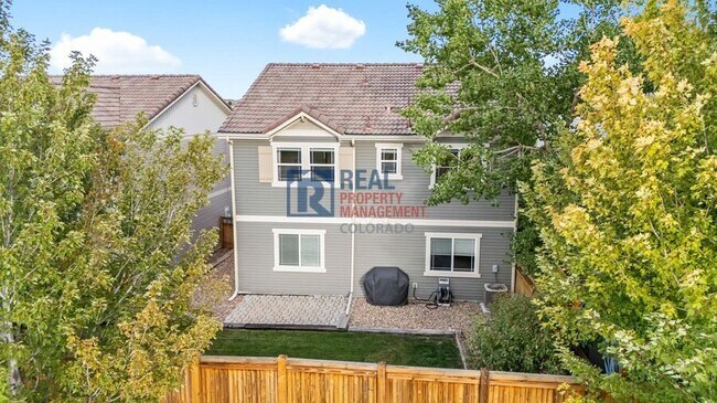 Building Photo - 2175 Coach House Loop