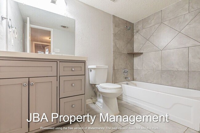 Building Photo - 1770 Belshire Ct