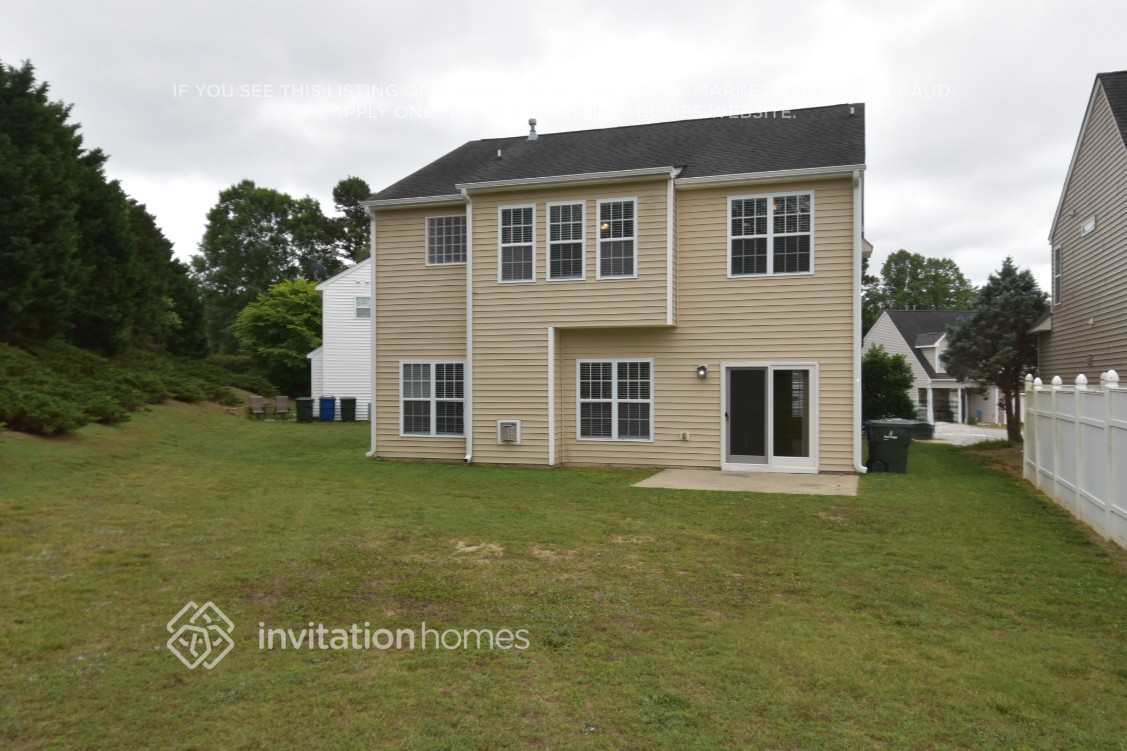 Building Photo - 708 Latitude Way
