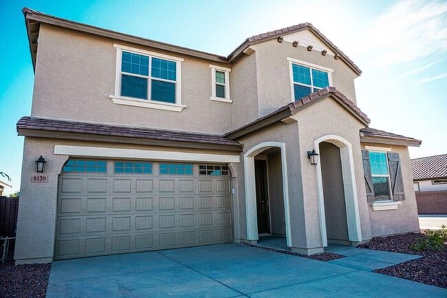 Building Photo - Home in Gated Community! Western Enclave! ...