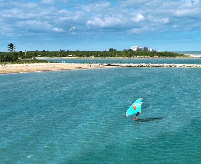 Building Photo - 1002 Shorewinds Dr