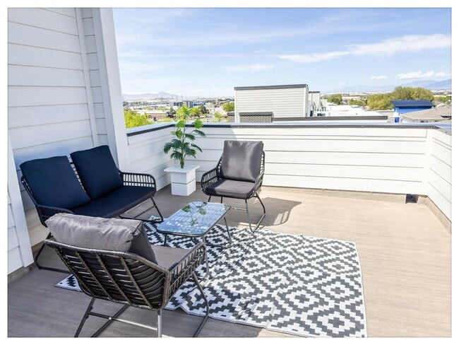 Building Photo - 5502 Victory Lap Ct