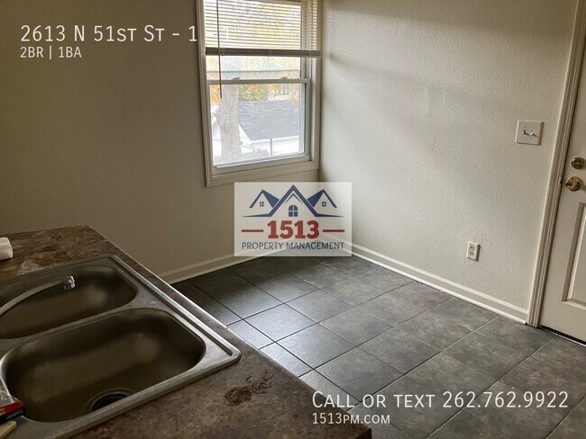 Building Photo - 2613 N 51st St