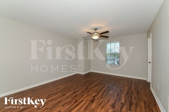 Building Photo - 806 Timeless Moss Dr